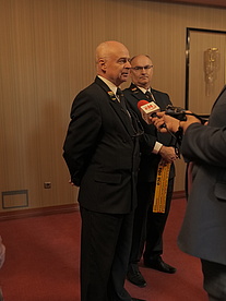 W. Kiełczyński podczas udzielania wywiadu