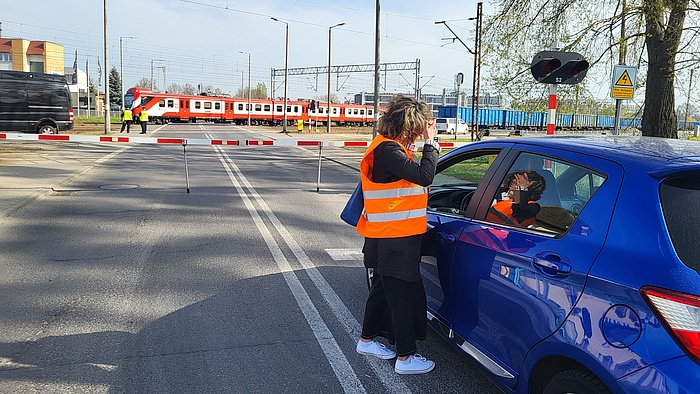 Poznań, przejazd kolejowo-drogowy ul. Św. Michała akcja bezpieczny przejazd fot. Radosław Śledziński